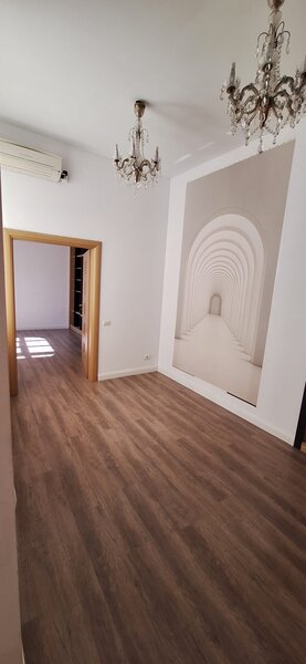 Universitate, Parcul Sf. Gheorghe, Unirii, KM 0, Centrul Vechi